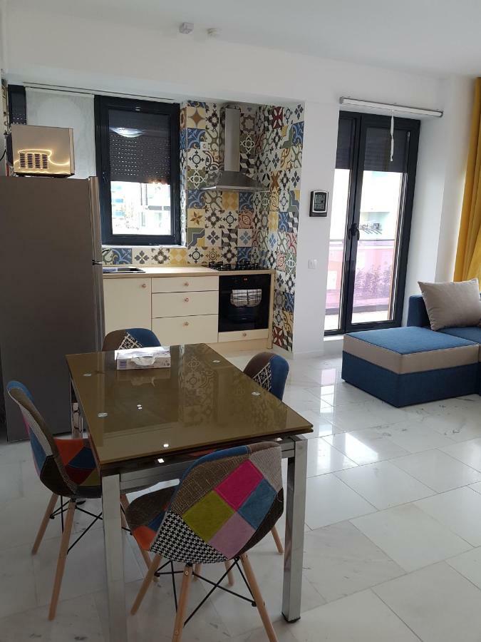 The Nest By The Black Sea - Sophia 1 Mamaia Bagian luar foto