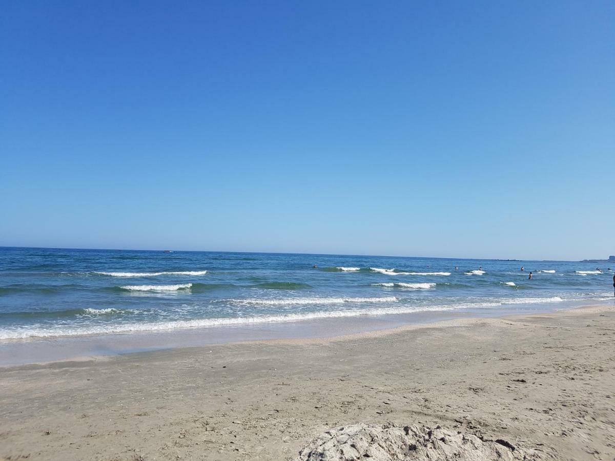 The Nest By The Black Sea - Sophia 1 Mamaia Bagian luar foto