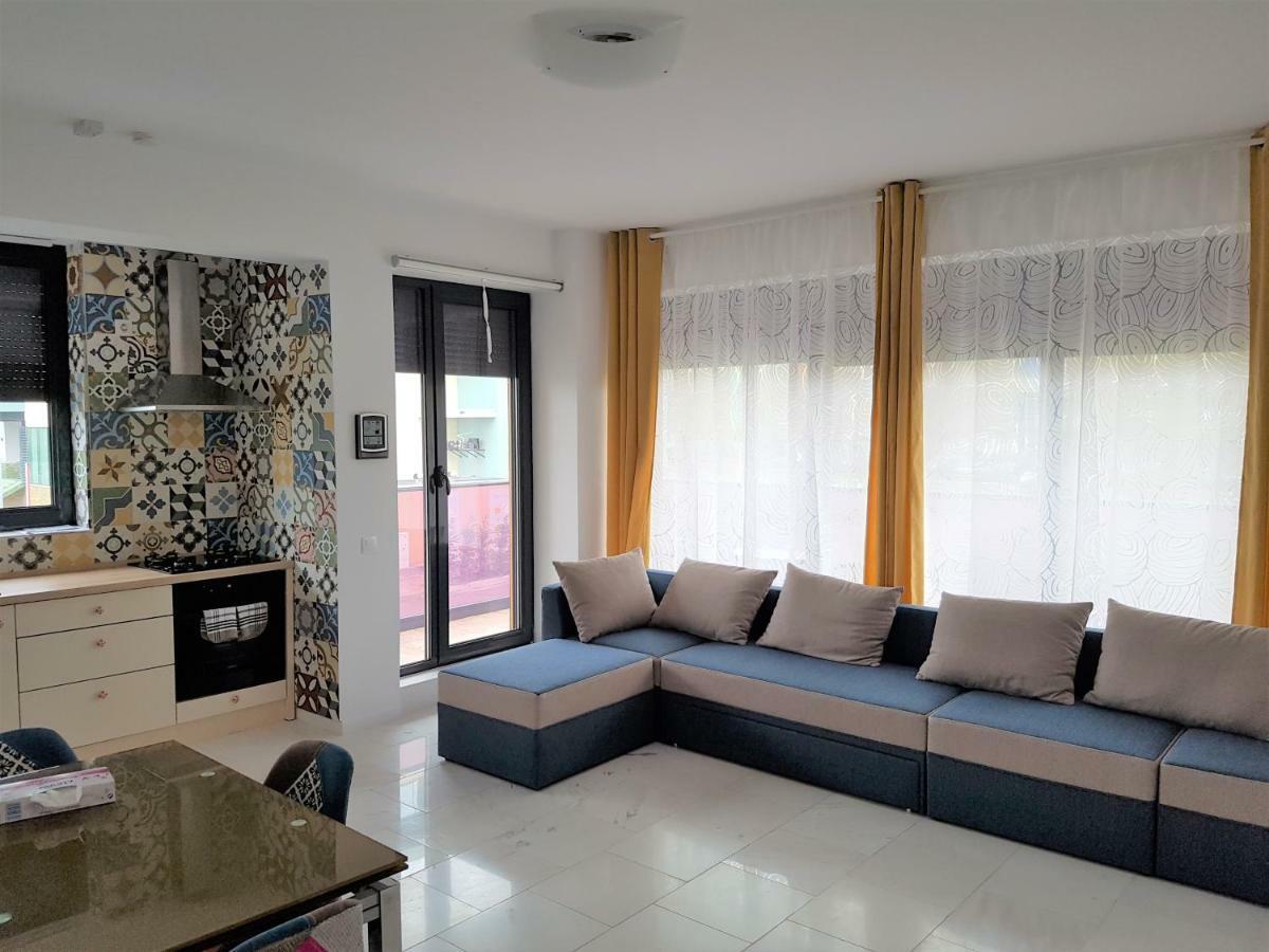 The Nest By The Black Sea - Sophia 1 Mamaia Bagian luar foto